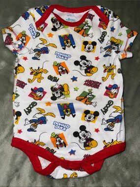🍄3-6m Vintage Disney Characters Red-Trim Cotton Baby One-Piece
